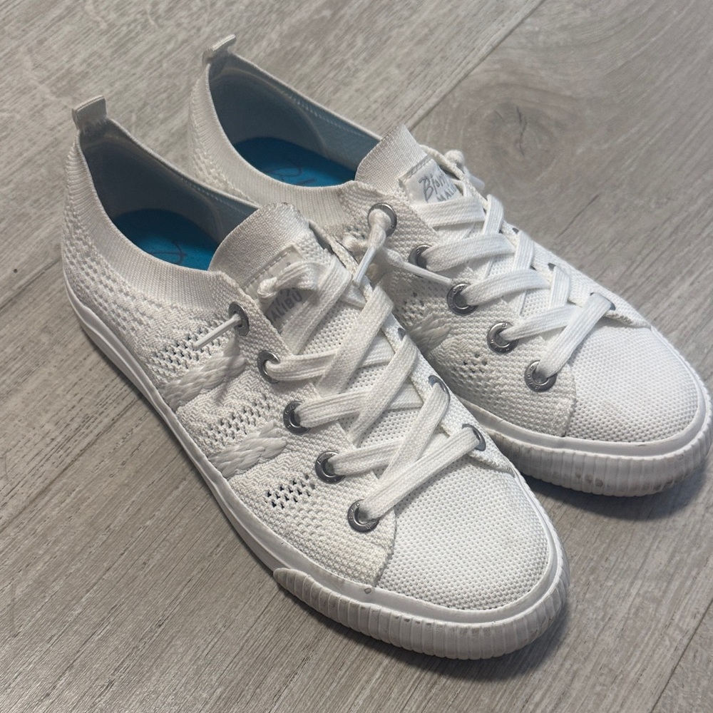 Blowfish Malibu White Knit Sneakers